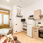 Piazza Bengasi Cozy Apartment